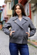 Brooch Detail Double-Breasted Short Coat Grey 5017